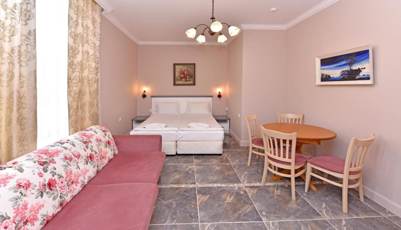 Sirena Palace Family Hotel Obsor Exterior foto