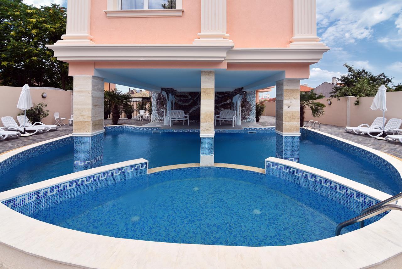 Sirena Palace Family Hotel Obsor Exterior foto